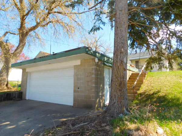 4510 6th ST NE, Columbia Heights, MN 55421