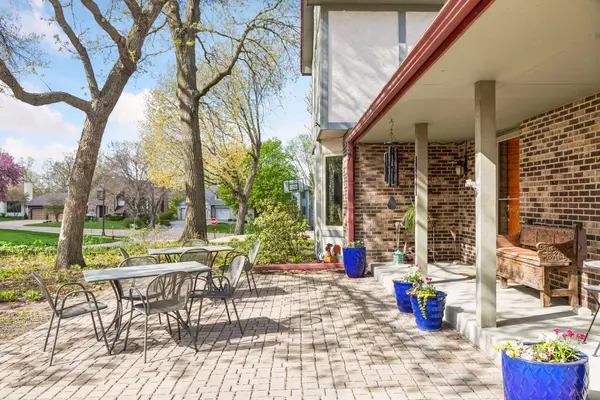 5950 Churchill ST, Shoreview, MN 55126