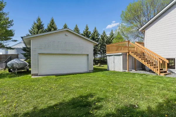 12181 Walnut DR, Rogers, MN 55374