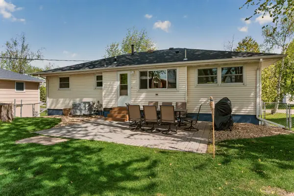 1954 15th AVE NW, Rochester, MN 55901