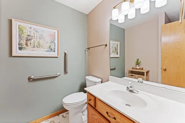 8725 Baxter WAY #43, Inver Grove Heights, MN 55076