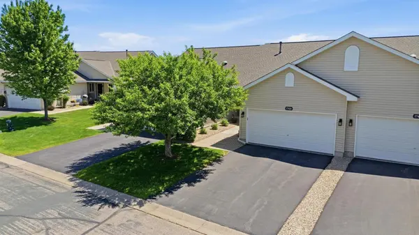 17424 Deerfield DR SE, Prior Lake, MN 55372