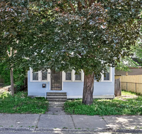 242 Penn AVE N, Minneapolis, MN 55405