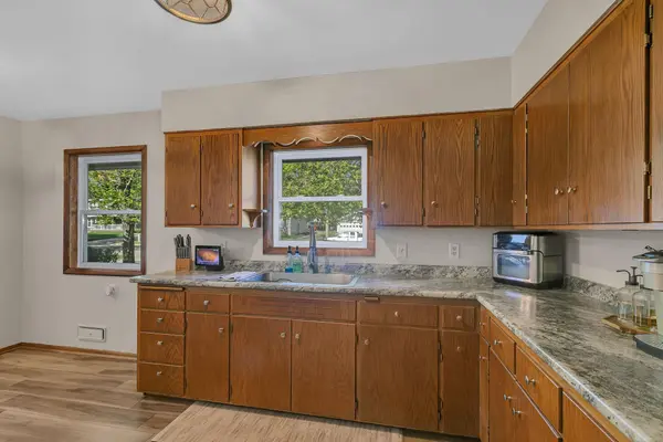 709 S Miller AVE, Litchfield, MN 55355