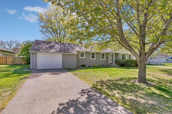 709 S Miller AVE, Litchfield, MN 55355