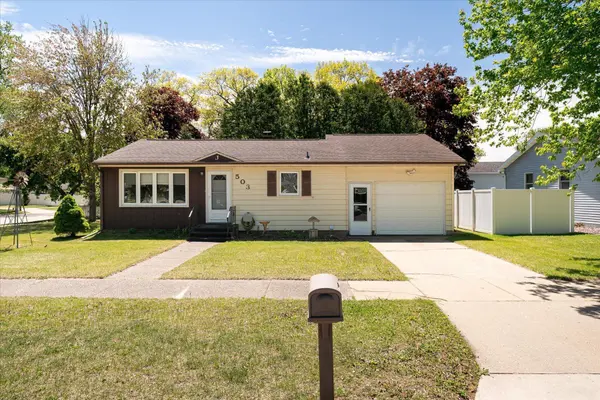 503 S 9th ST, La Crescent, MN 55947