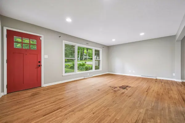 5069 Bartlett BLVD, Mound, MN 55364