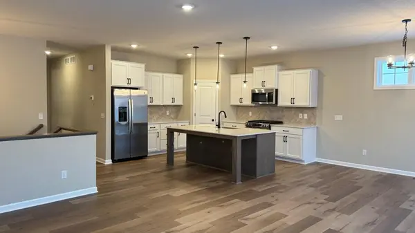 14830 Artaine TRL, Rosemount, MN 55068
