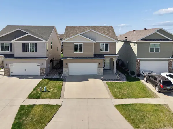 947 30th AVE W, West Fargo, ND 58078
