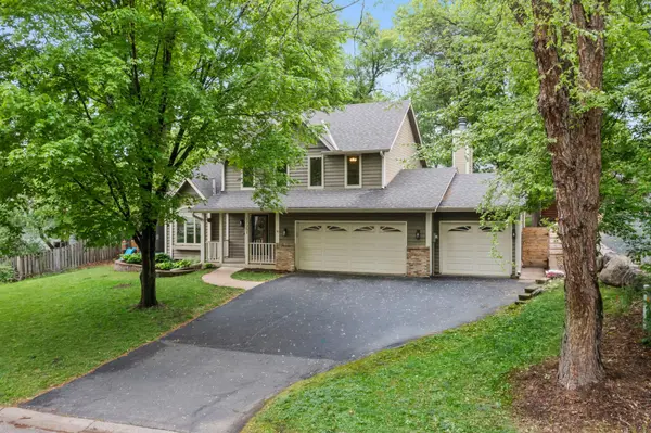 17251 Harrington WAY, Lakeville, MN 55044