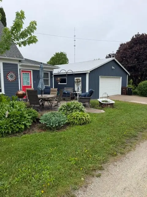 315 W Fillmore AVE, Mabel, MN 55954