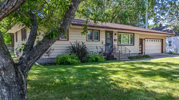 803 25th AVE N, Saint Cloud, MN 56303