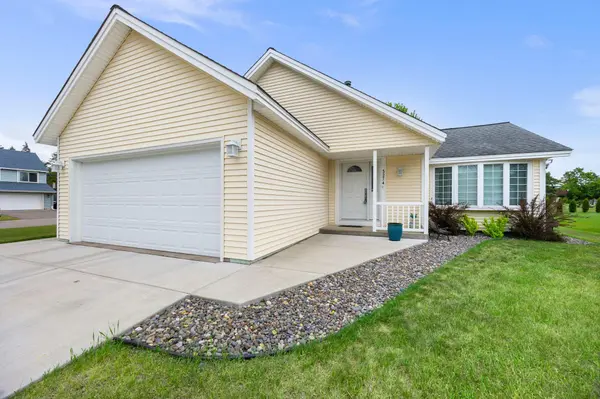 3274 12th AVE, Anoka, MN 55303