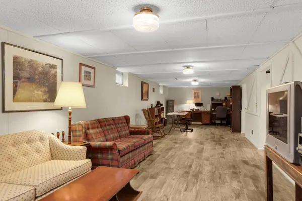 1131 14th ST W, Hastings, MN 55033