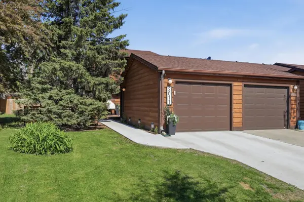 2011 Park BLVD S, Fargo, ND 58103