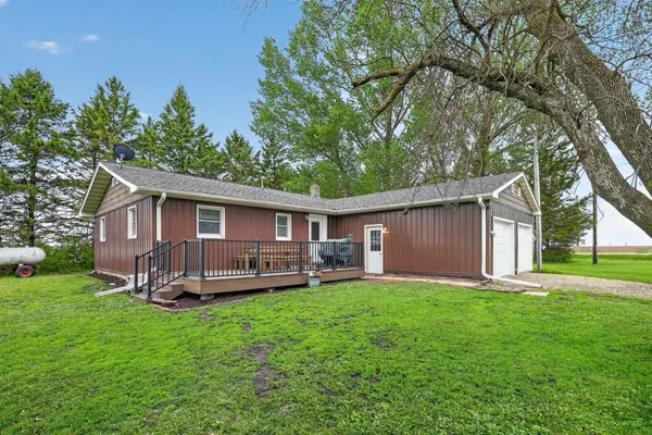 57042 & 57046 160th AVE, West Concord, MN 55985