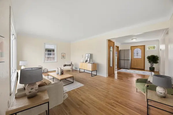 1652 Atlantic ST, Saint Paul, MN 55106