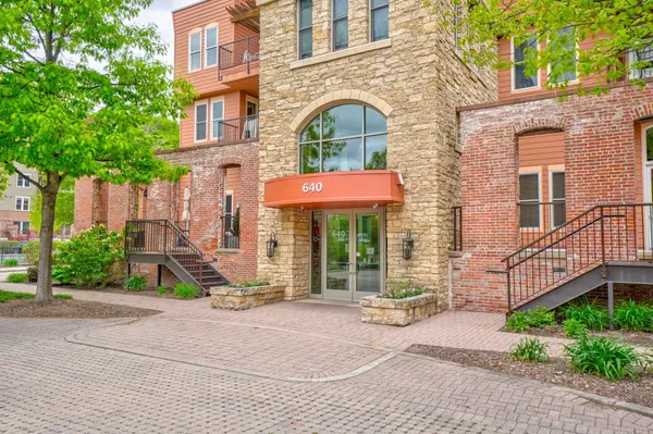 640 Main ST N #35, Stillwater, MN 55082
