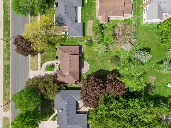 807 5th ST E, Northfield, MN 55057