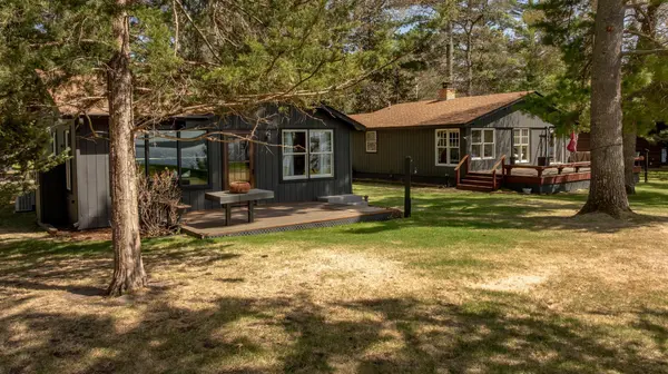 11397 Hillcrest HTS, Crosslake, MN 56442