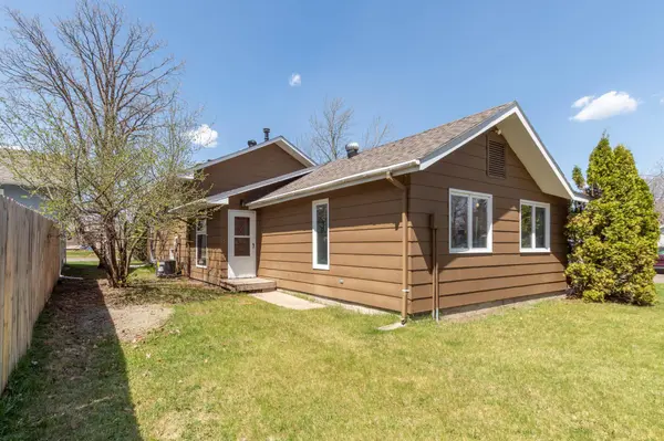 300 27th ST NE, Bemidji, MN 56601