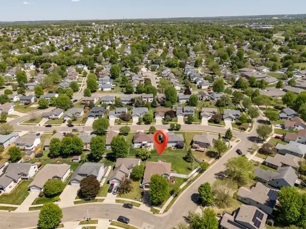 5714 49th AVE NW, Rochester, MN 55901
