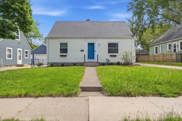 1108 Oakdale AVE, West Saint Paul, MN 55118