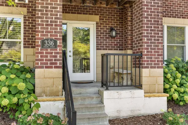 336 Spring ST, Saint Paul, MN 55102