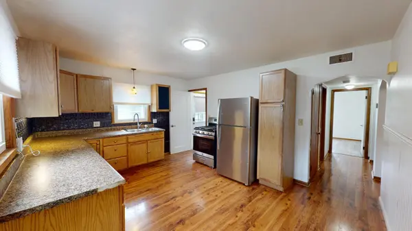 813 Pillsbury AVE, Albert Lea, MN 56007