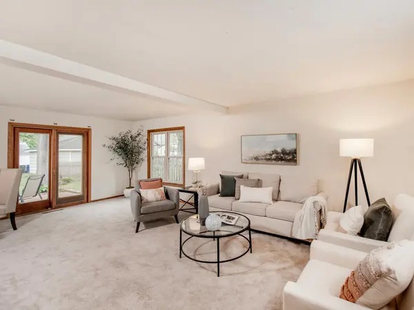 598 Clifford ST, Saint Paul, MN 55104