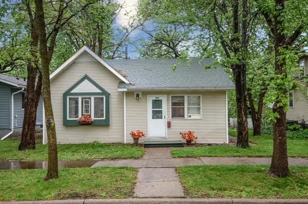 404 4th AVE NE, Saint Cloud, MN 56304