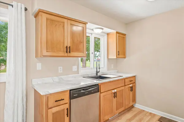30240 Neal AVE, Lindstrom, MN 55045