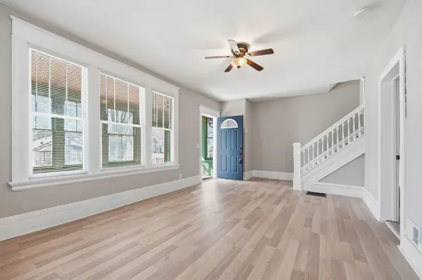 363 Geranium AVE E, Saint Paul, MN 55130