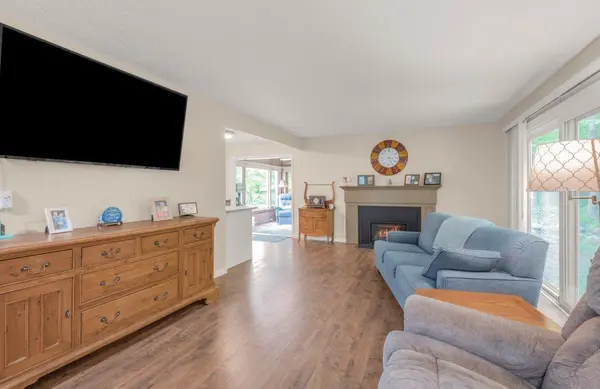 8771 Basswood RD, Eden Prairie, MN 55344