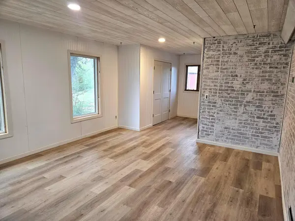 305 Water AVE S, Saint Hilaire, MN 56754