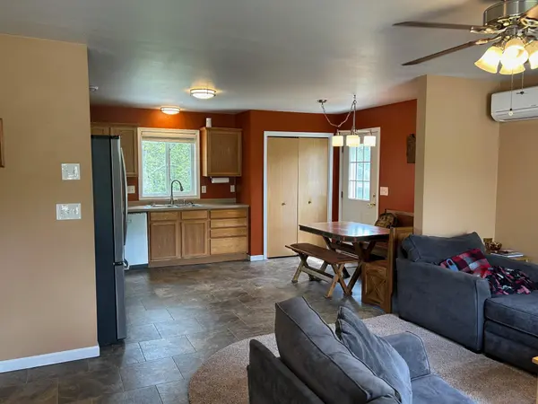 909 Oak ST, Alexandria, MN 56308