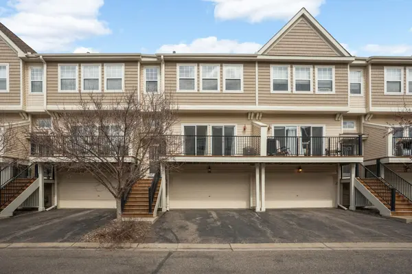2441 121st CIR NE #C, Blaine, MN 55449