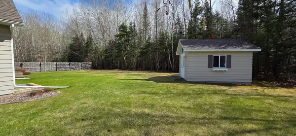 2205 Crabtree BLVD, International Falls, MN 56649
