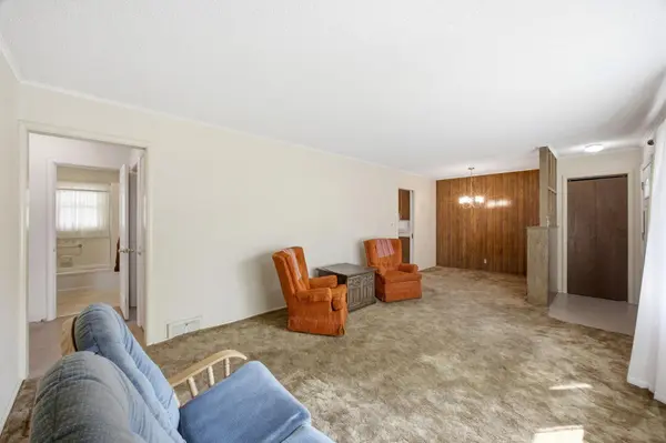 105 16th AVE N, Fargo, ND 58102