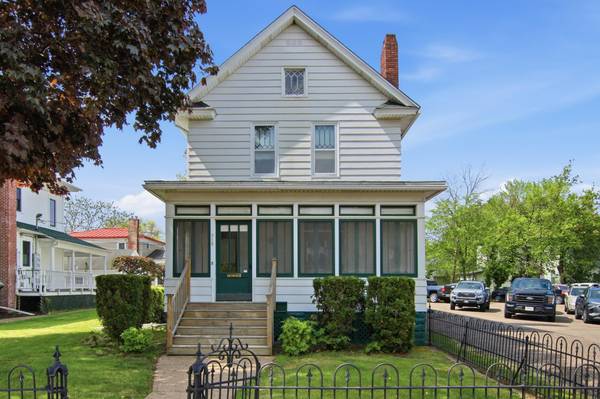712 N Bridge ST, Chippewa Falls, WI 54729