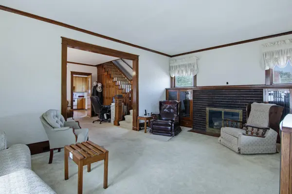 712 N Bridge ST, Chippewa Falls, WI 54729