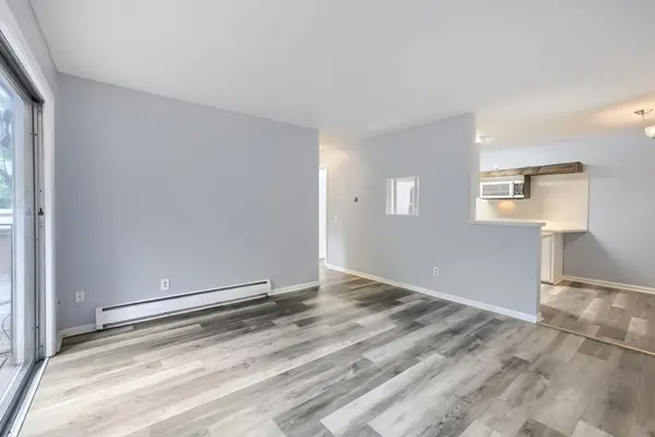 9141 Highway 55 #203, Golden Valley, MN 55427