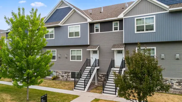 10241 3rd ST NE #C, Blaine, MN 55434