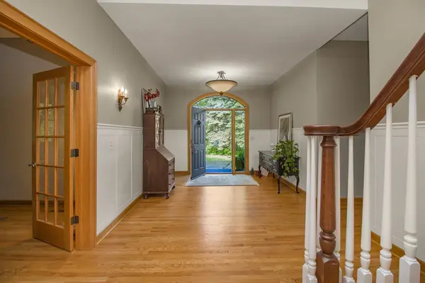 1756 Delaware AVE, West Saint Paul, MN 55118