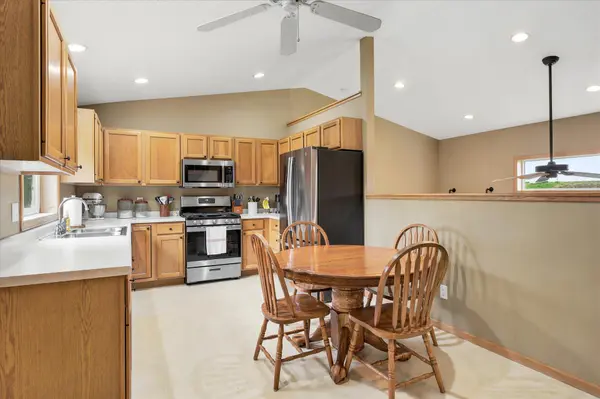9000 Ingram AVE NW, Annandale, MN 55302