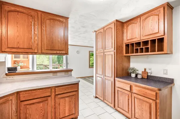 4686 Penkwe WAY, Eagan, MN 55122