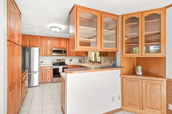 4686 Penkwe WAY, Eagan, MN 55122