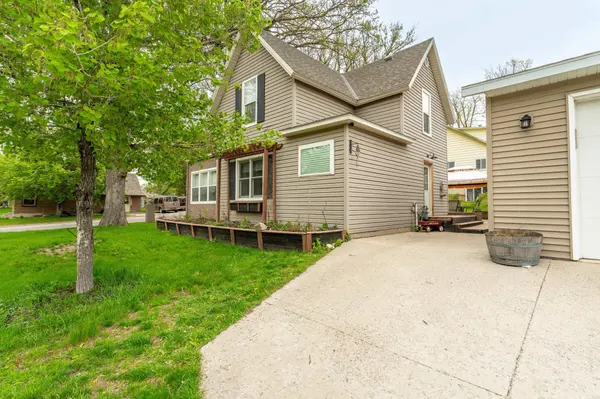 200 5th AVE SE, Pelican Rapids, MN 56572