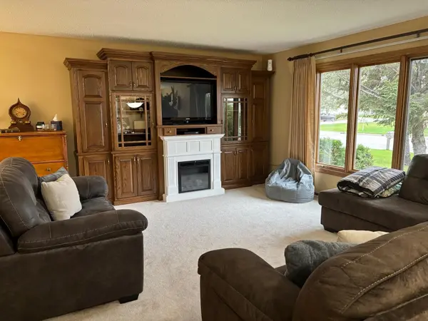 1304 Dale ST, Thief River Falls, MN 56701