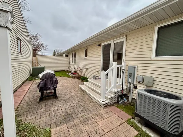 1304 Dale ST, Thief River Falls, MN 56701